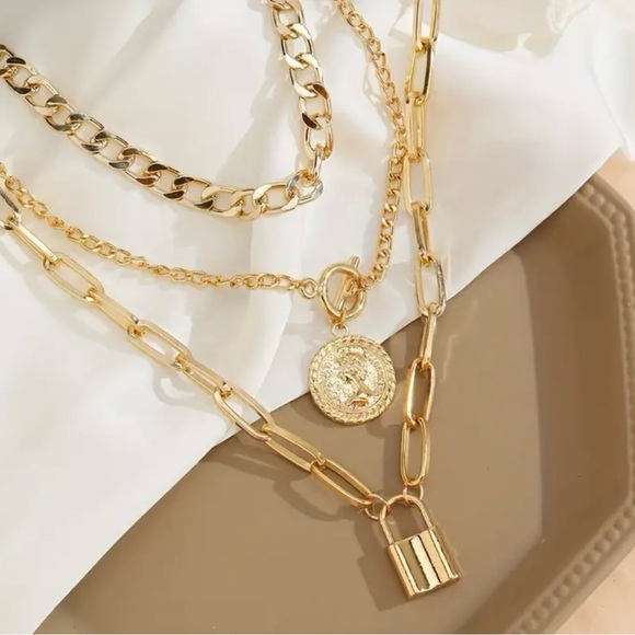 Multilayer Chain Ensemble - Picture 2 of 3